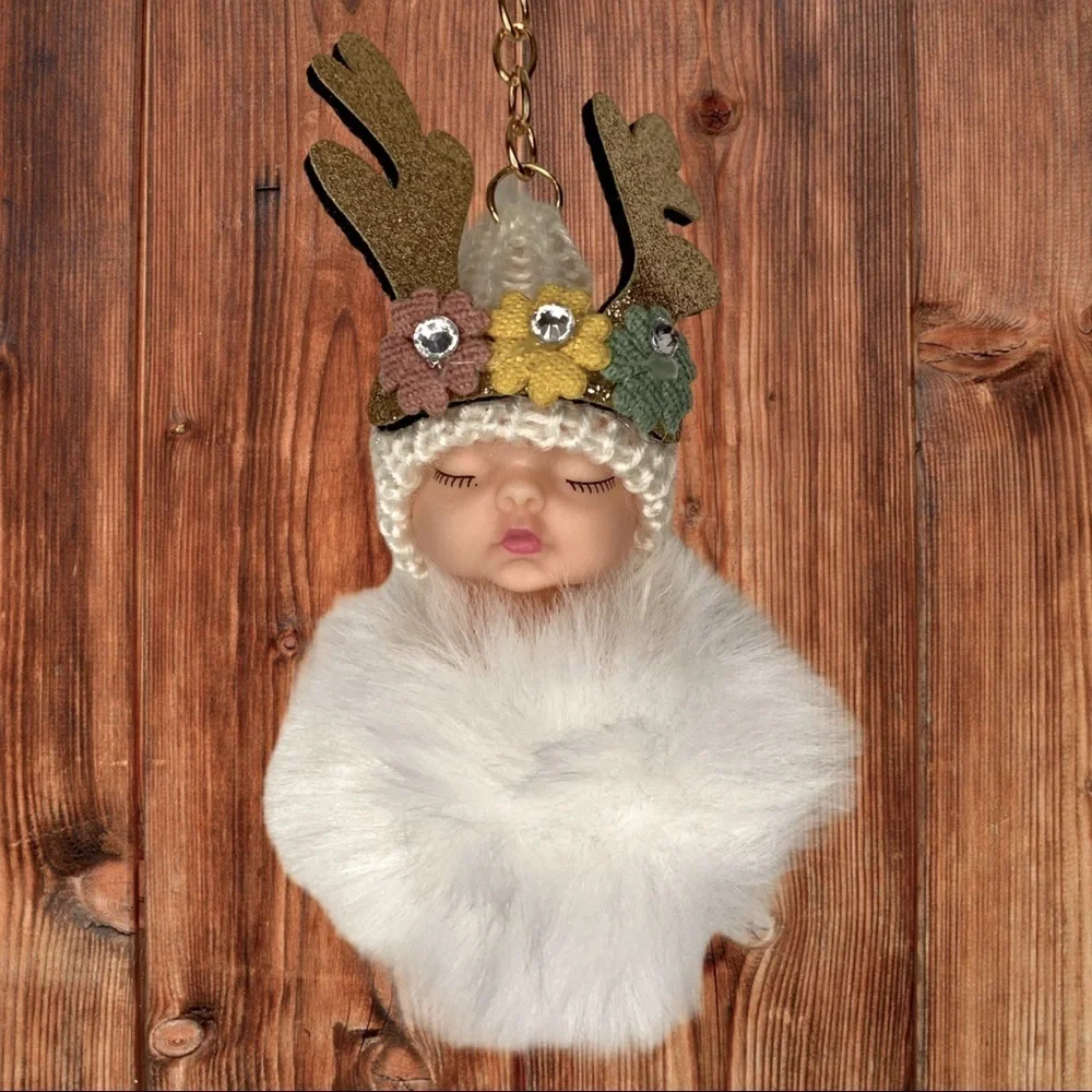SLEEPY BABY BIG‎ POMPON IN WHITE CHARM KEYCHAIN NEW